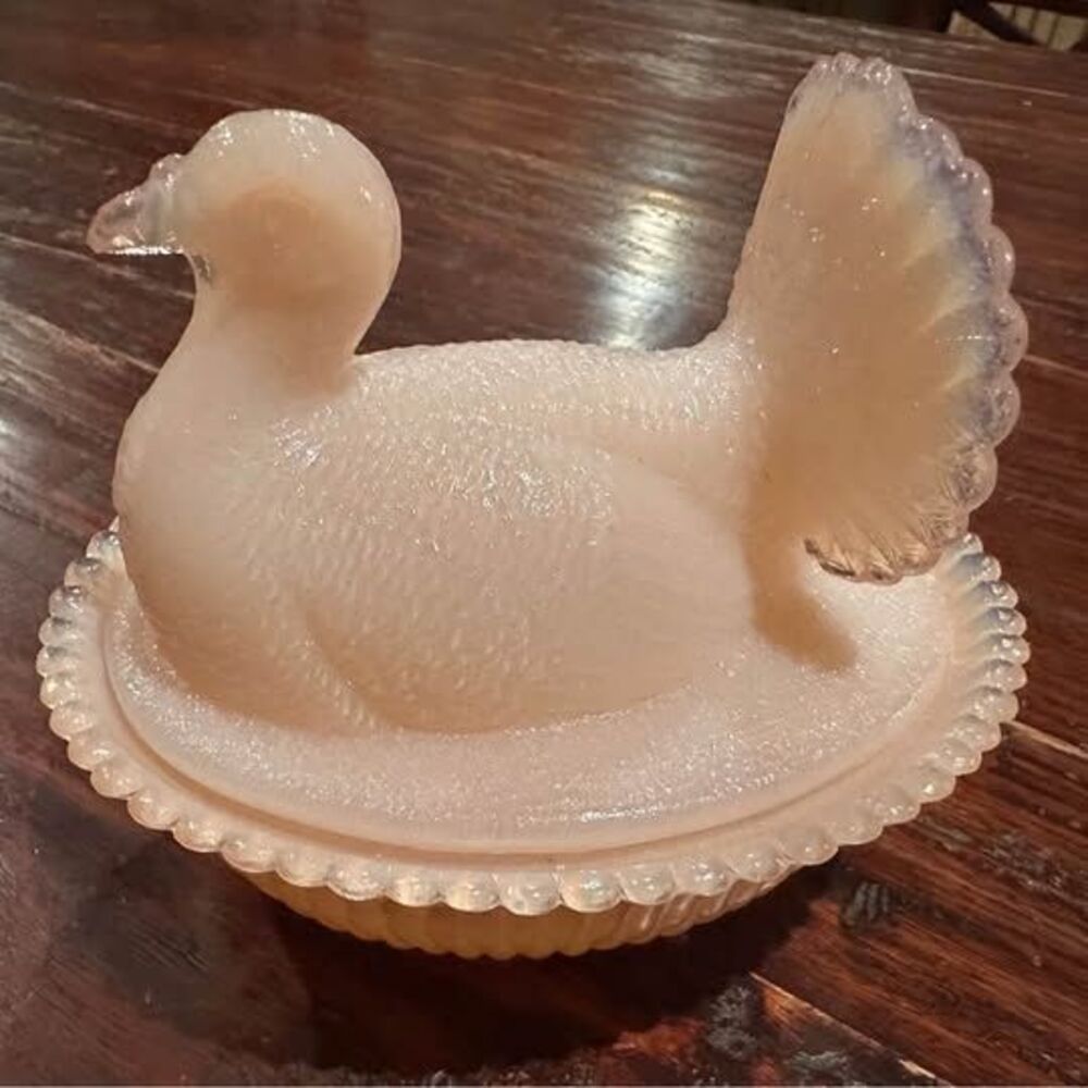 Vintage Boyd Pink Glass Turkey on a Nest Dish with Lid